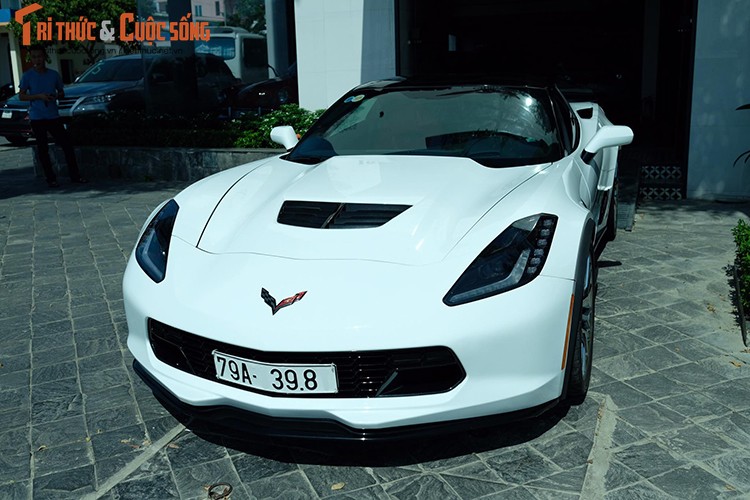 Sieu xe Corvette C7 Z06 Convertible tien ty tai Da Nang